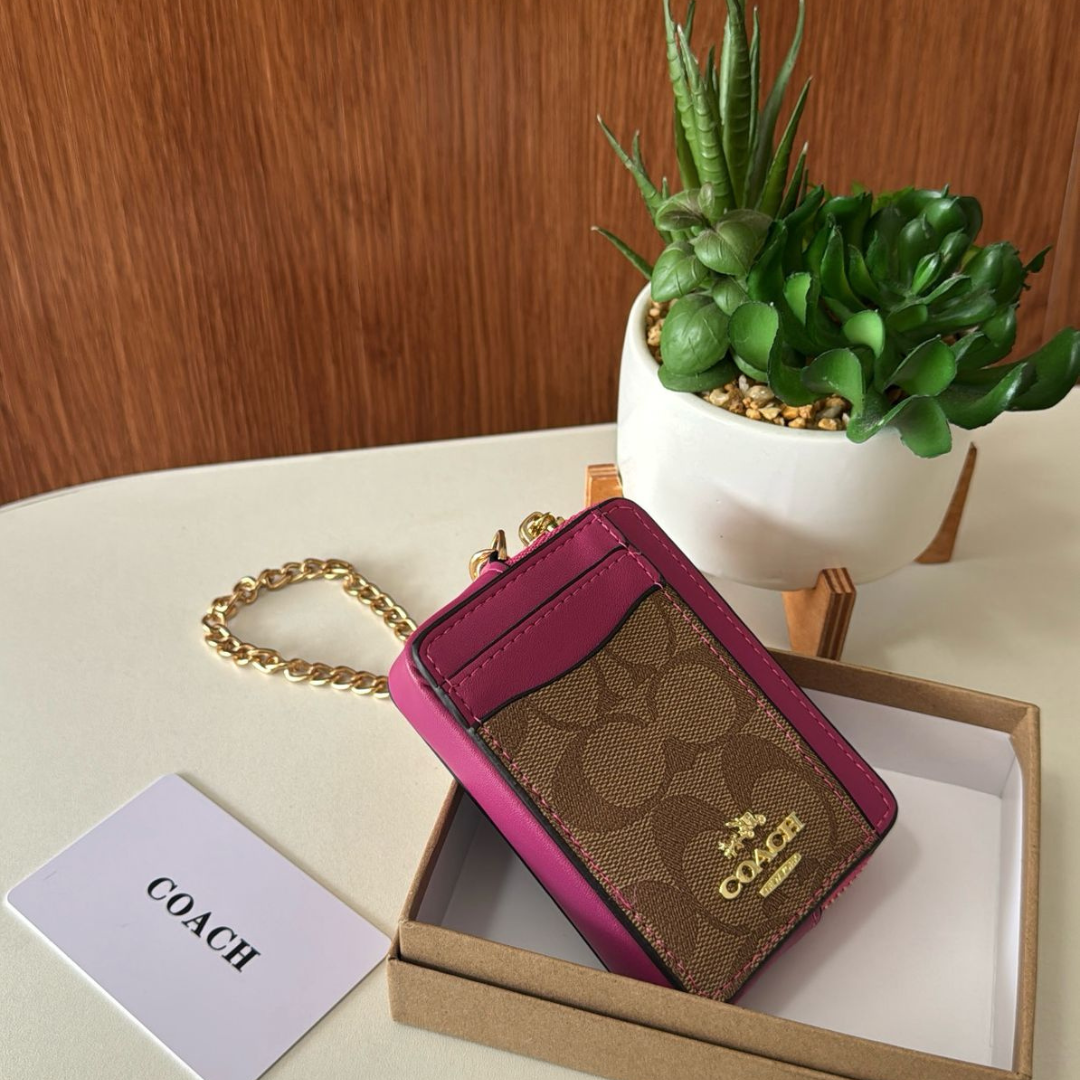COACH ZIP CARD CASE
