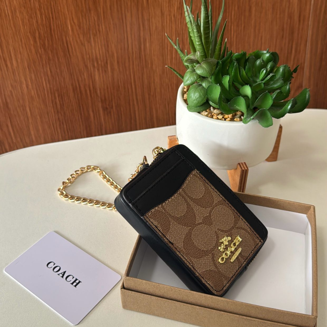 COACH ZIP CARD CASE