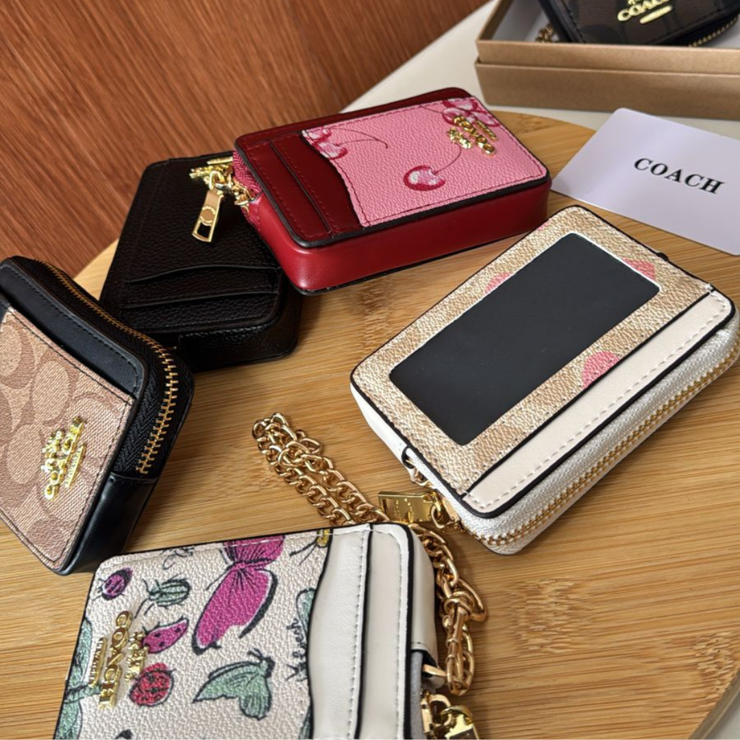 COACH ZIP CARD CASE