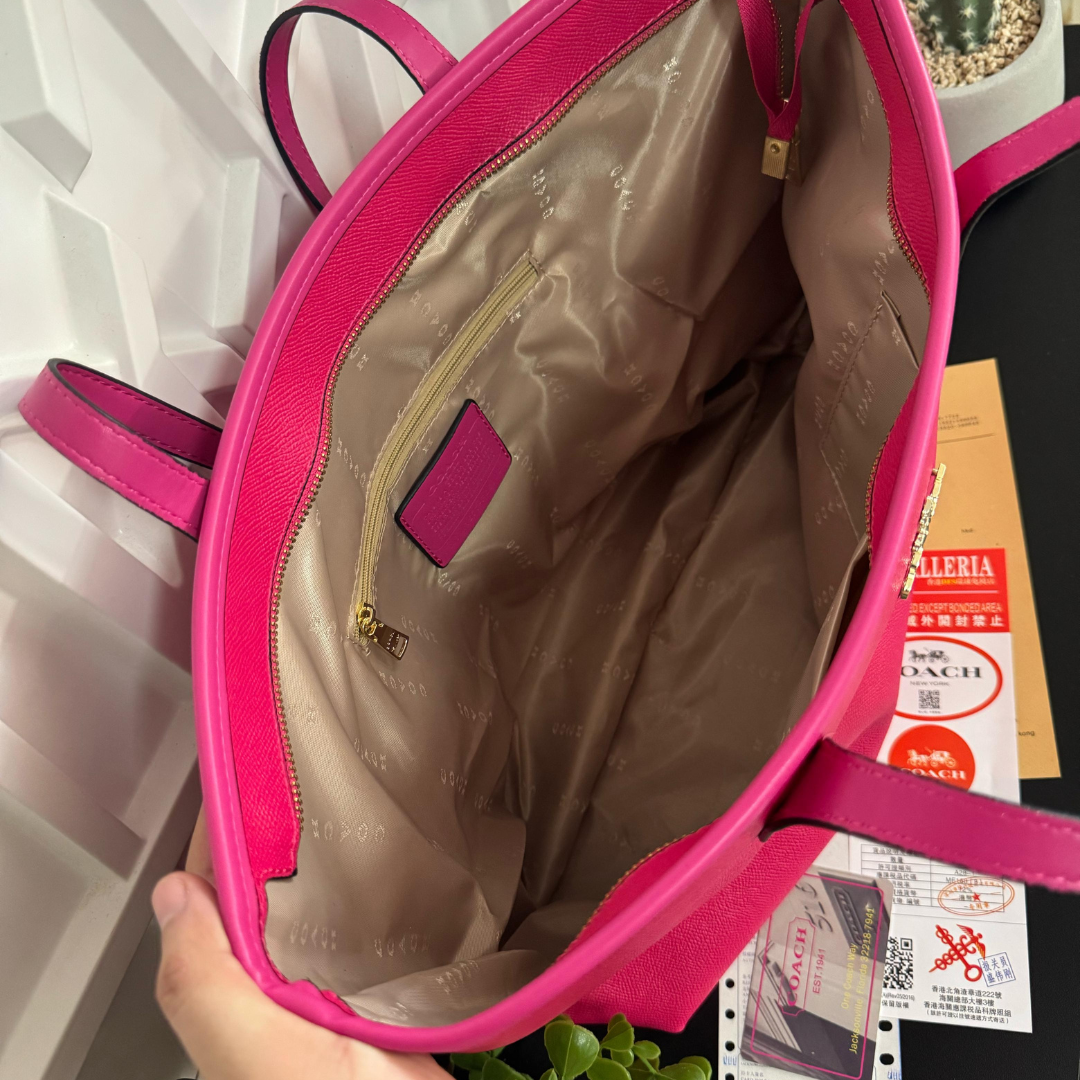 COACH TOTE